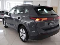 Volkswagen Tiguan 2.0 tdi Life 150cv dsg Rosso usata Ceglie Messapica