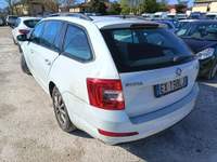 Skoda Octavia Wagon 1.4 tsi g-tec Executive 110cv Bianco usata Pistoia