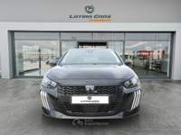 Peugeot 208 1.2 puretech Allure s&s 100cv con CarPlay Nero usata Latina