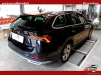 Skoda Octavia Octavia 2.0 TDI EVO SCR DSG 4x4 W. Scout | 200CV Nero usata Badia