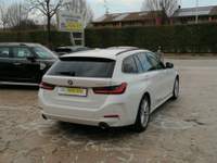 BMW Serie 3 318d 318 d 48V Touring Business Advantage Bianco usata VEDELAGO