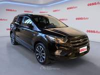 Ford Kuga 1.5 TDCI 120 HP ST-LINE UNIPR. NEOPATENTATI Nero usata Udine