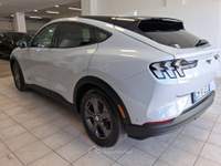 Ford Mustang Mustang Mach-e standard range rwd 269cv auto Bianco usata Teramo