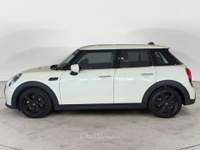MINI Cooper Mini IV F55 2021 5p 5p 1.5 Classic auto Beige usata Milano