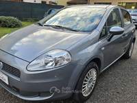 Fiat Grande Punto 1.4 16v 95cv NEOPATENTATI OK MOLTO RICHIESTA! Argento usata Airuno