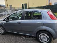Fiat Grande Punto 1.4 16v 95cv NEOPATENTATI OK MOLTO RICHIESTA! Argento usata Airuno