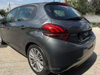 Peugeot 208 Utilitaria usata Marcianise