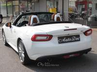 Fiat 124 spider LUSSO 1.4 140CV AUTOMATICA 6 MARCE – NAVY PLUS – PELLE Bianco usata Villongo