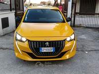 Peugeot 208 1.2 B/GPL- 2023 Giallo usata Bisceglie
