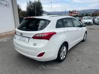 Hyundai i30 I30 wagon 1.6 crdi Comfort 110cv Bianco usata Agliana