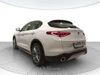 Alfa Romeo Stelvio  -  2.2 turbodiesel 160 cv at8 rwd business Bianco usata Civitanova Marche