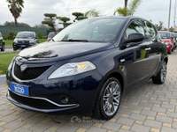 Lancia Ypsilon 1.2 69CV 5porte Platinum Navi Pelle Blu/Azzurro usata Mesagne