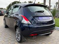 Lancia Ypsilon 1.2 69CV 5porte Platinum Navi Pelle Blu/Azzurro usata Mesagne