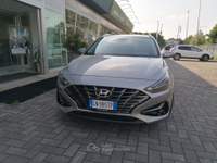 Hyundai i30 1.0 t-gdi 48V CarPlay / AndroidAuto Fari LED Grigio usata Treviglio