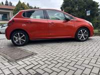 Peugeot 208 5p 1.6 bluehdi Active 75cv Arancione usata Erba