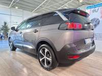 Peugeot 5008 1.5 BlueHDi 130 Cv EAT8 Allure Pack 7 Posti Grigio usata Roma Peugeot 5008 1.5 BlueHDi 130 Cv EAT8 Allure Pack 7 Posti Grigio usata Roma