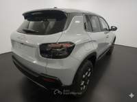 Jeep Avenger 1.2 100cv Longitude + BVQ + Navi Grigio usata Torino Jeep Avenger 1.2 100cv Longitude + BVQ + Navi Grigio usata Torino
