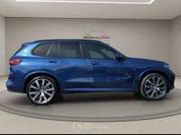 BMW X5 X5  m50i      (g05/f95) - x5 m tetto panoramico Blu/Azzurro usata Roma