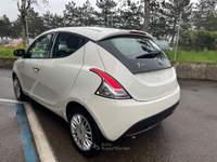 Lancia Ypsilon 5 porte Hybrid Silve usata Modena