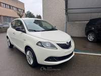Lancia Ypsilon 5 porte Hybrid Silve usata Modena