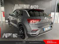 Volkswagen T-Roc T-Roc 2.0 tdi Advanced 4motion dsg Grigio usata Napoli