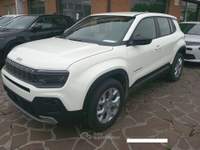 Jeep Avenger 1.2 turbo e-hybrid mhev Altitude 110cv edct6 Bianco usata Formigine