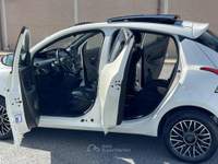 Lancia Ypsilon 1.0 HYBRID 5P Gold TETTO APRIBILE BIANCO PERLA Bianco usata Fiumicino