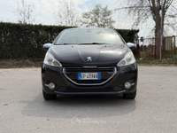 Peugeot 208 PEUGEOT 208 THP PREZZO VERO Nero usata Aprilia Peugeot 208 PEUGEOT 208 THP PREZZO VERO Nero usata Aprilia