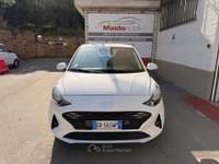 Hyundai i10 Connectline 2023 / Da 147,00 € Mese Bianco usata Roma