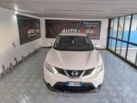 Nissan Qashqai 110cv nav retrocamera sensori usata Giugliano in Campania