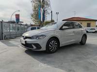 Volkswagen Polo 1.0 tsi Life 95cv dsg -Led-Cockpit-Tech Pack-Climatronic- Grigio usata Francavilla al Mare