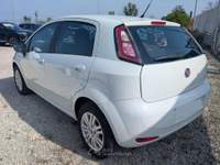 Fiat Punto 1.4 S&S 8V Dualogic 5 porte Lounge Bianco usata Barletta