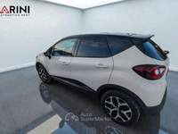 Renault Captur Captur I 2017 0.9 tce Intens 90cv Beige usata Massarosa