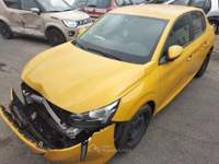 Peugeot 208 Stop&Start 5 porte Active Giallo usata Ferrara