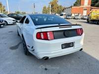 Ford Mustang V6 CoupÃ© 305 CV Bianco usata Massarosa