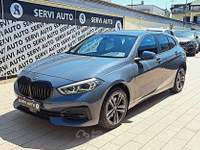 BMW Serie 1 116d 116d Business Advantage auto Blu/Azzurro usata Casoria