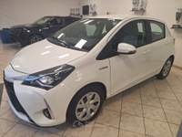 Toyota Yaris 5 porte Business Bianco usata Castel Gandolfo