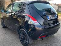 Lancia Ypsilon 1.2 69 CV 5 porte GPL Ecochic Gold Nero usata Città di Castello