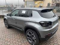 Jeep Avenger HYBRID E-DCT6 MHEV MOD SUMMIT+WINTER PCK Nero usata Provaglio d'Iseo