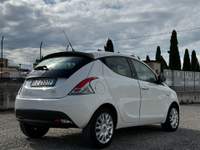 Lancia Ypsilon Lancia Ypsilon 1.2 69 CV Bianco usata TELESE TERME