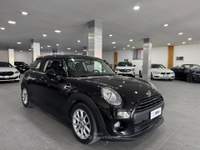 MINI One Mini 1.5 95cv 3 Porte Nero usata Pozzuoli