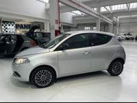 Lancia Ypsilon  - ypsilon 1.2 69 cv 5 porte gpl ecochic silver Grigio usata Torino