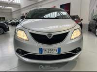 Lancia Ypsilon  - ypsilon 1.2 69 cv 5 porte gpl ecochic silver Grigio usata Torino
