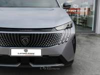 Peugeot 5008 1.2 hybrid Allure 145cv 7 posti Automatica usata Latina