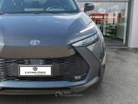 Toyota C-HR 1.8 hybrid Active fwd AUTOMATICA con CarPlay Grigio usata Latina