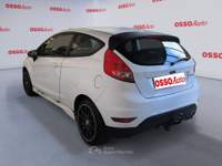 Ford Fiesta 1.2 BENZINA 82 HP 3 PORTE NEOPATENTATI Bianco usata Udine