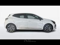 Renault Clio 1.6 E-Tech full hybrid Techno 145cv Bianco usata Empoli Renault Clio 1.6 E-Tech full hybrid Techno 145cv Bianco usata Empoli