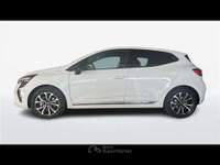 Renault Clio 1.6 E-Tech full hybrid Techno 145cv Bianco usata Empoli Renault Clio 1.6 E-Tech full hybrid Techno 145cv Bianco usata Empoli