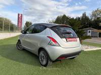 Lancia Ypsilon 85 CV 5 porte S&S Platinum Argento usata Calvi Risorta
