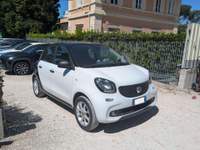 Smart ForFour GPL 1.0cc 71cv CRUISE CONTROL CLIMA AUTOM Bianco usata Roma